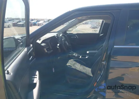 2024 Mitsubishi Outlander Se 2.5 2Wd z USA, uszkodzony, nr VIN JA4J3VA87RZ015630